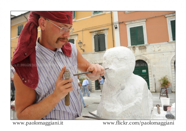 Carrara_SIMPOSIO-INTERNAZIONALE-DI-SCULTURA-A-MANO_2014-23_15136083701_o