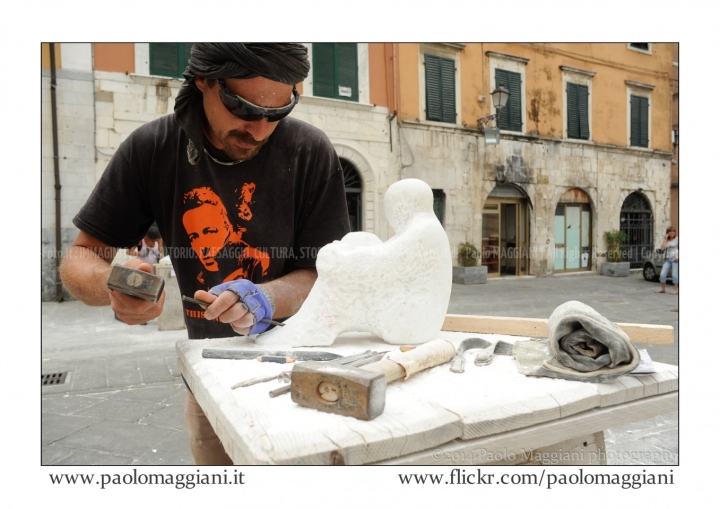 Carrara_SIMPOSIO-INTERNAZIONALE-DI-SCULTURA-A-MANO_2014-26_14952497787_o