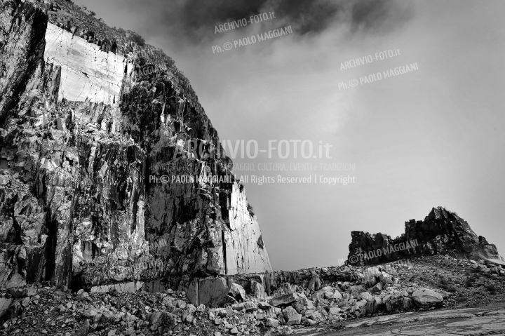 verso il Cielo, Murlungo cave Poeti  ©Paolo Maggiani