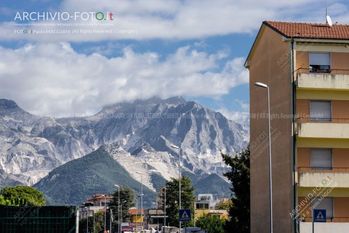 183ND61019P_MAG7318_Paolo-Maggiani_04102019_Alpi-Apuane-Marina-di-Carrara-Monte-Sagro